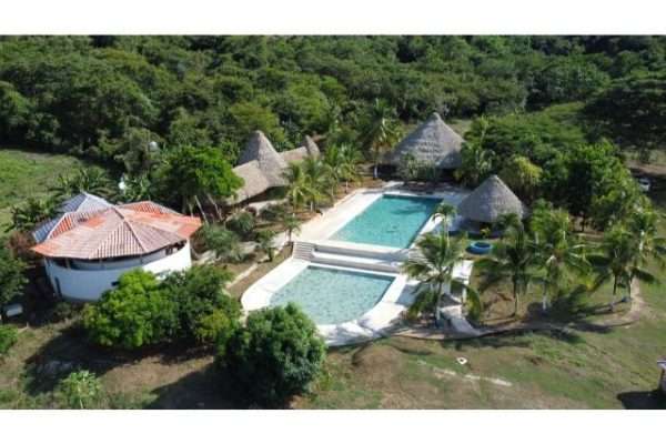 Top hotel ground CS2300072